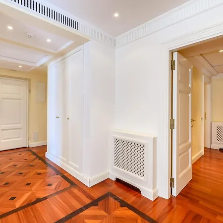 Apartment Regal Penthouse